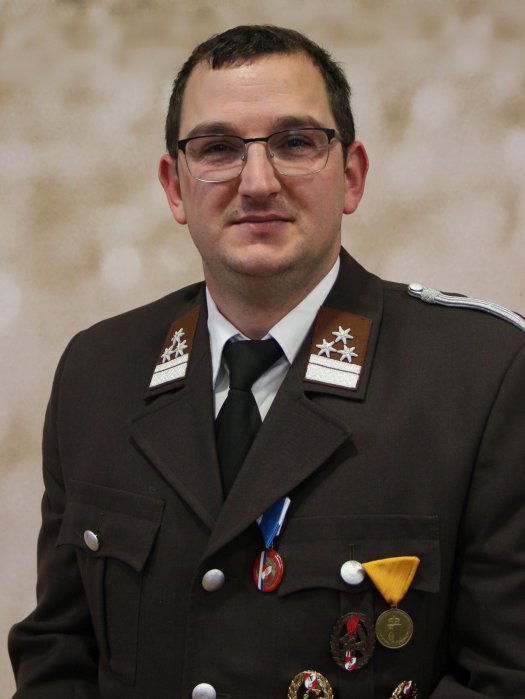 Robert Parzer